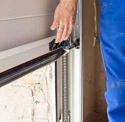 Exclusive Garage Door Service Los Angeles, CA 323-484-1415 - springs-side